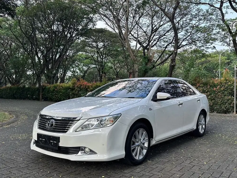 Toyota Camry 2.5 V AT 2014