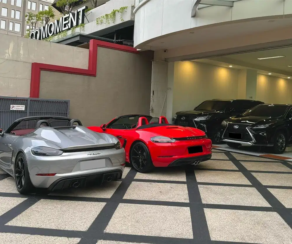 Dicari sopir driver showroom kantoran