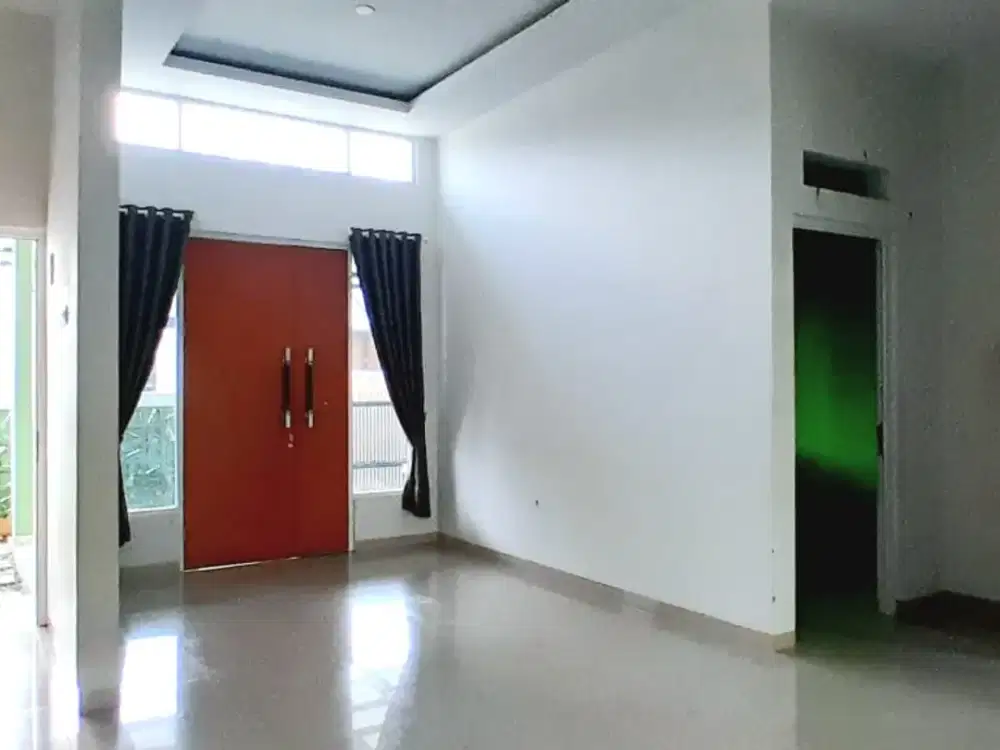 Rumah Cantik Minimalis siap huni nyaman SHM di Komplek Cinunuk Kab.Bandung