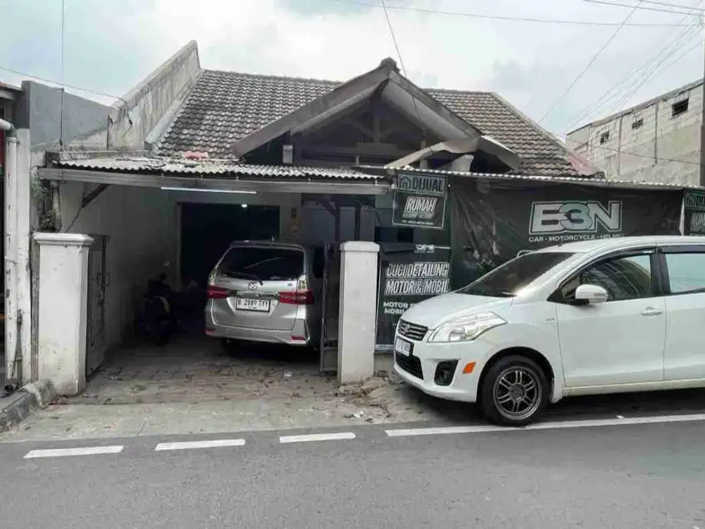 Rumah sgt strategis Pinggir jln Condet Jaktim ls.185mtr 2m nepis