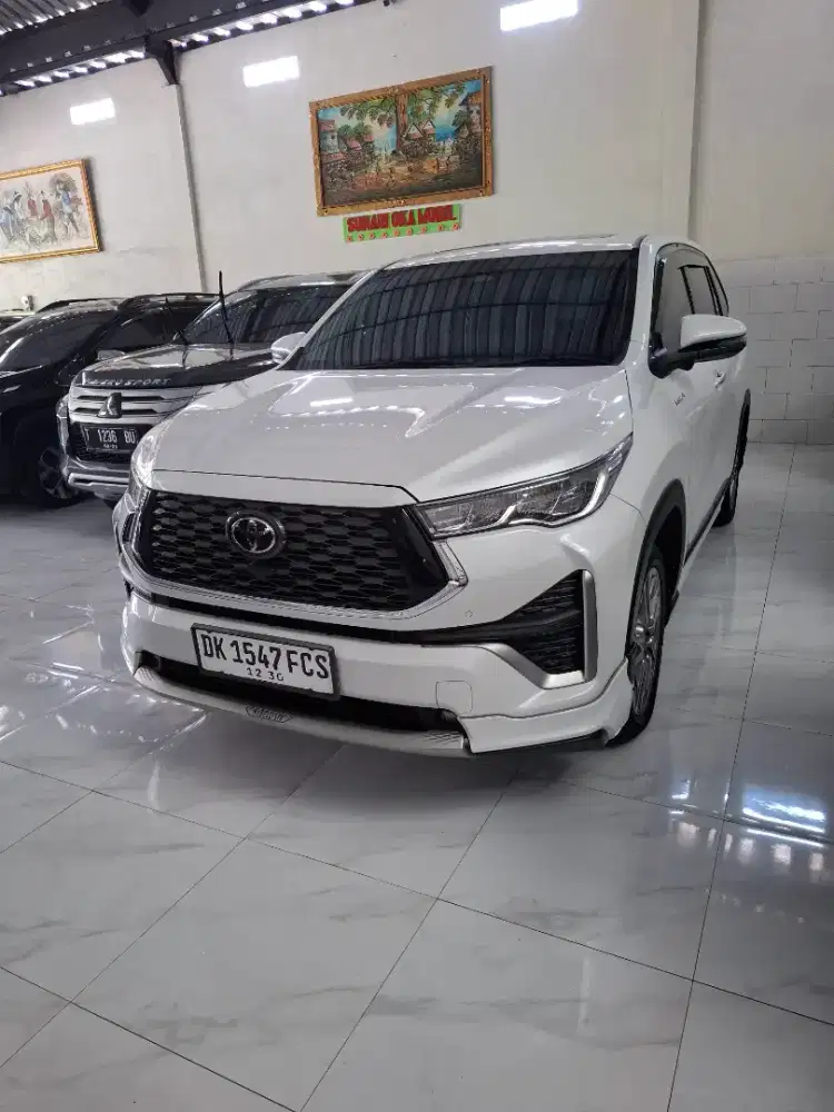 Innova Zenix Q modelista TSS Hybrid  2023