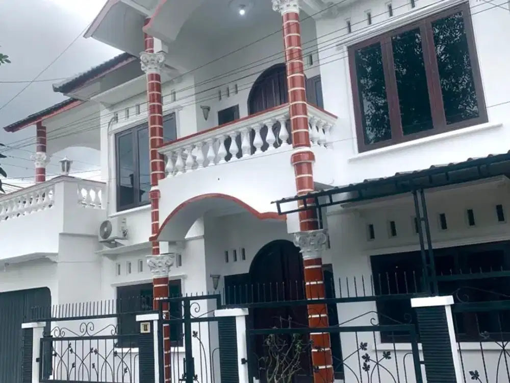 Dijual Rumah Lantai 2 Cocok untuk Keluarga Besar Lokasi di Nogotirto