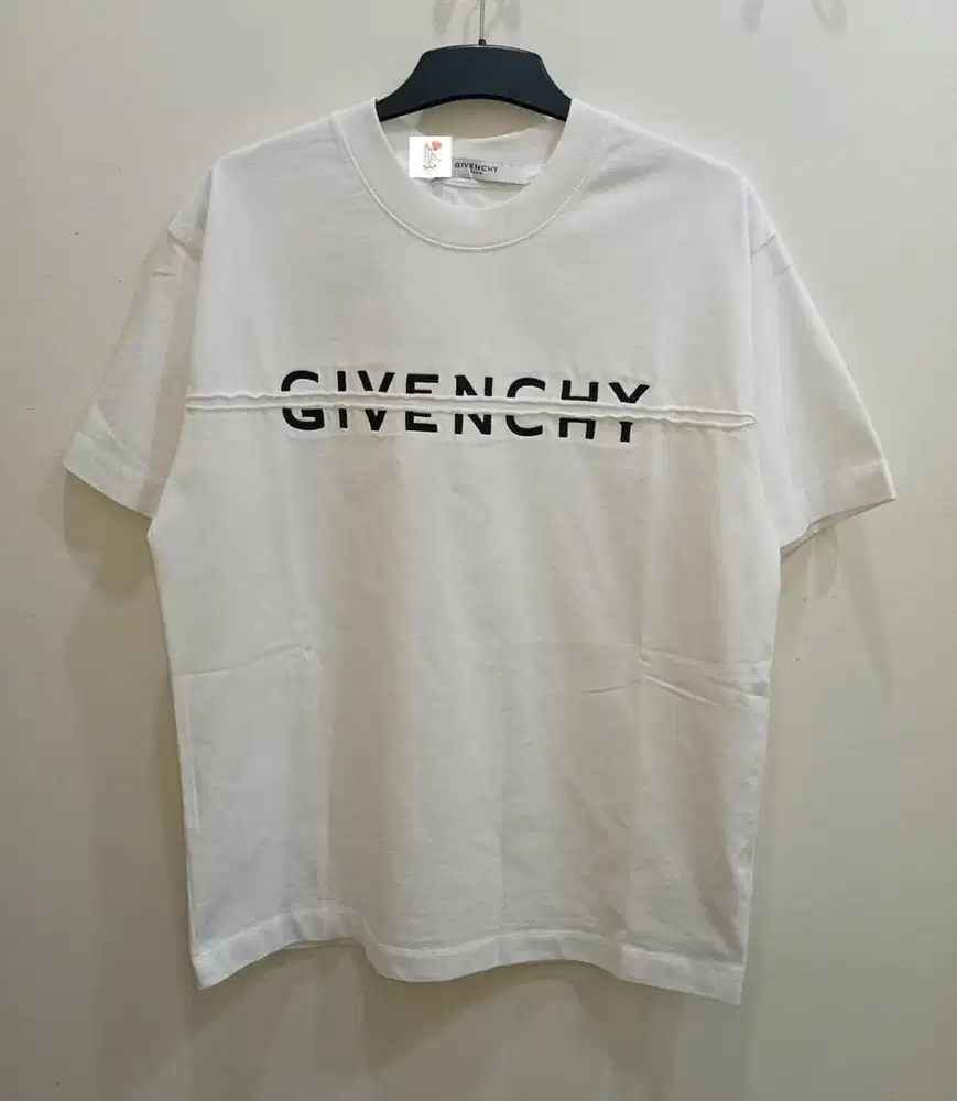 GIVENCHY KAOS PUTIH LOGO CORET BORDIR