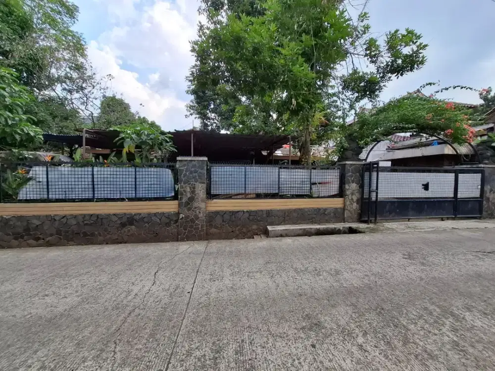 Rumah Hoek 1Lt di Bank Raya Mampang Prapatan, Dekat Akses LRT dan Tol