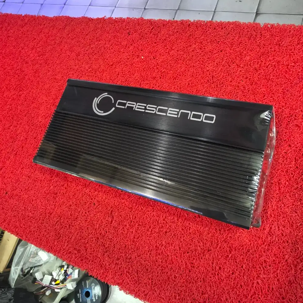 Power CRESCENDO EVOLUTION ONE 1A6 Power CRESCENDO 6 Channel