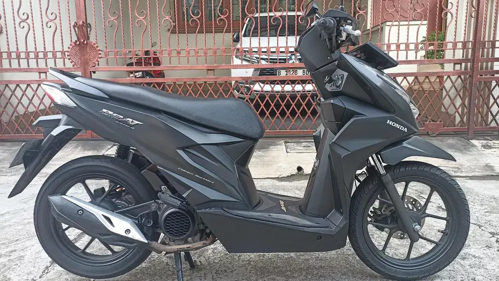 Honda beat deluxe CBS ISS tahun 2022 (pajak baru 3-2027)
