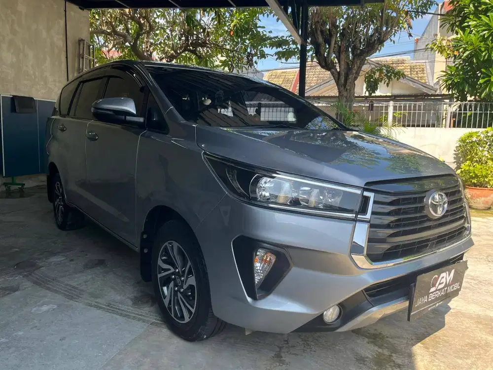 TOYOTA INNOVA 2.4 G AT 2020