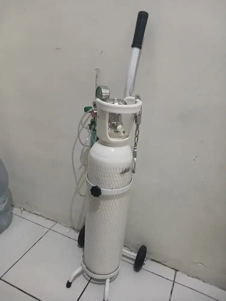 Tabung oksigen kondisi baru