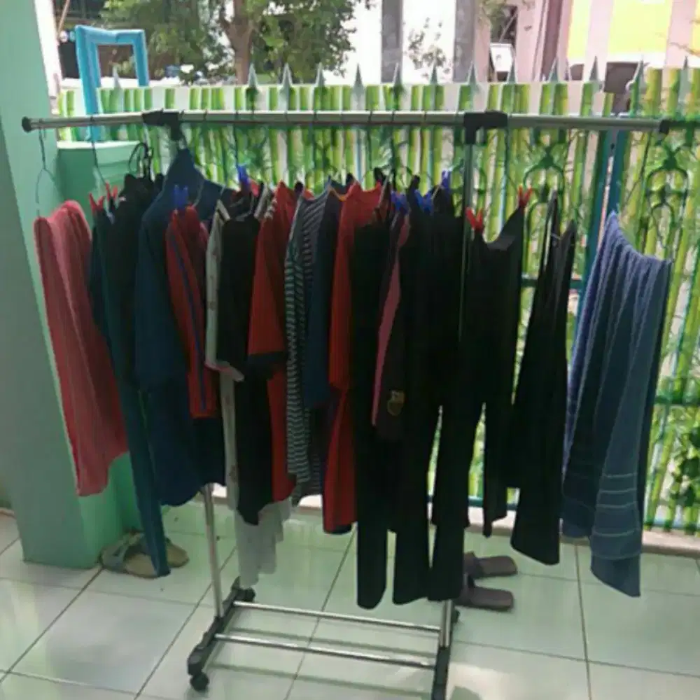 Rak gawang jemuran gantungan pakaian baju