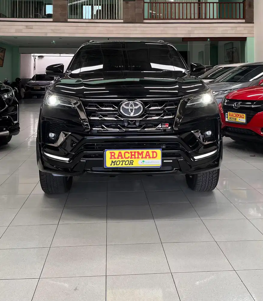Toyota Fortuner VRZ GR Sport 2022 Hitam metalik A/T 2.8cc
