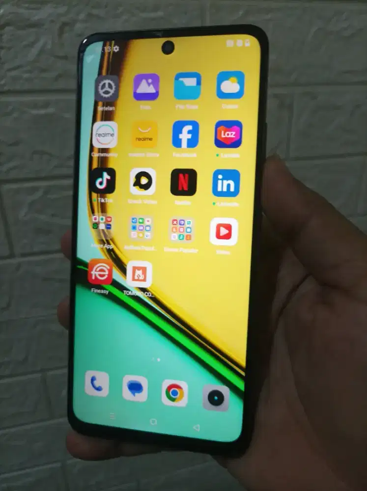 Realme C65 ram 8/256 NFC on kondisi ada minusnya