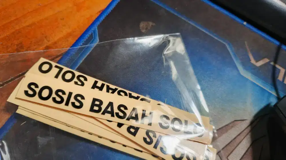 STICKER CUTTING SOSIS BASAH STIKER KULINER UMKM & KACA FILM TOKO