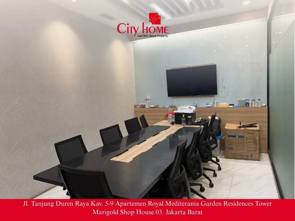 Jual Kantor Semi Furnished di Soho Capital - Lokasi Strategis