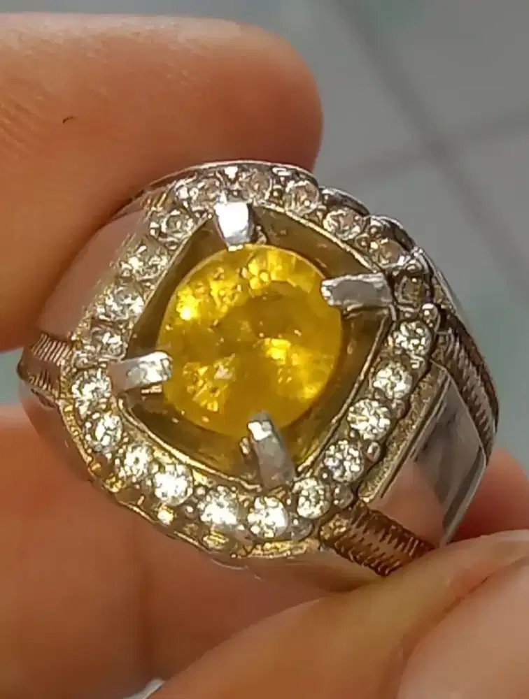 Yellow safir ring perak