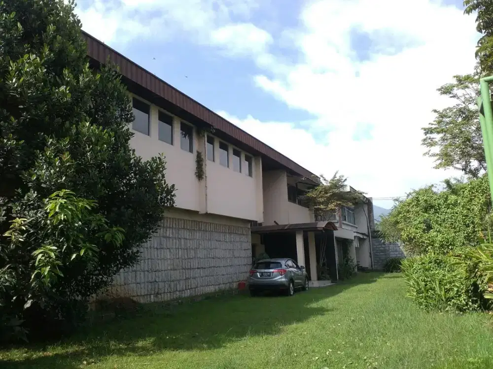 Gudang Cocok Untuk Pabrik Lokasi Strategis di Baleendah Bisa Disewakan