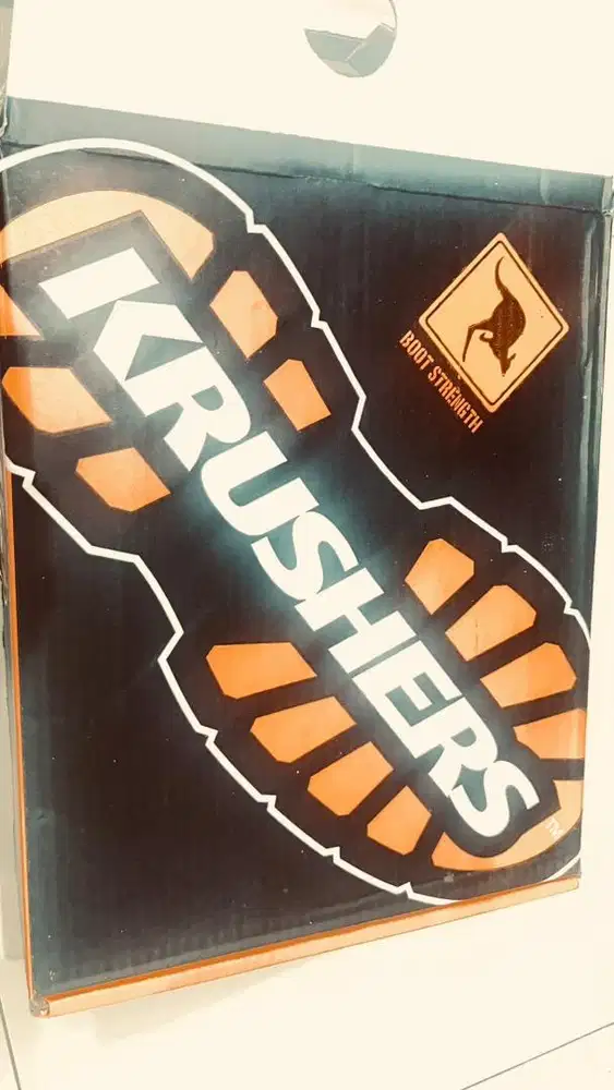 Sepatu KRUSHERS NEW