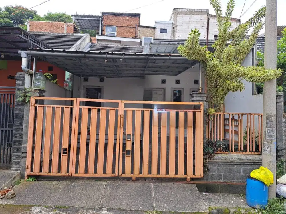 DI JUAL RUMAH MURAH DALM KOMPLEK DI CIMAHI, CIMAREME HARGA 400JTAN