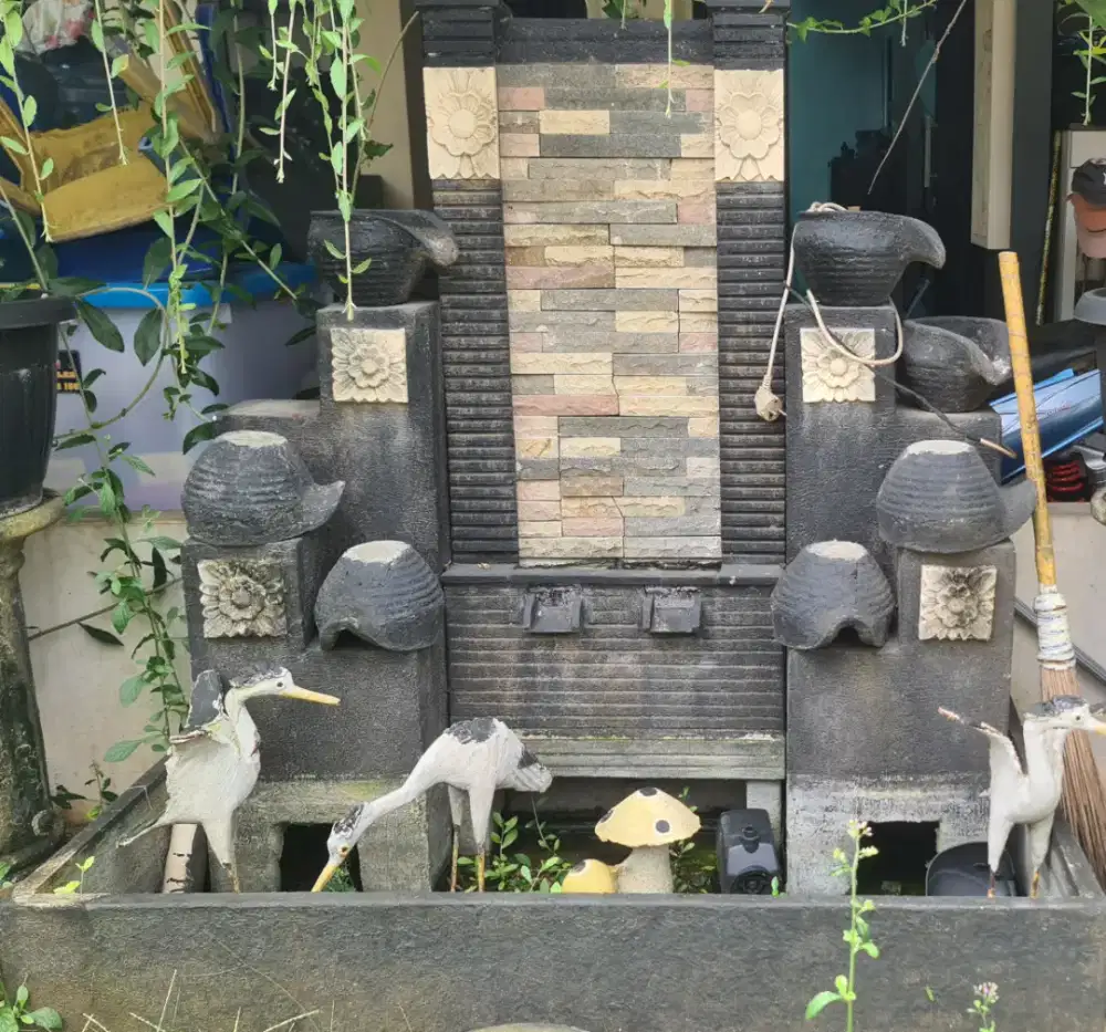 Air Mancur Taman Batu Alam + Ornamen Bangau
