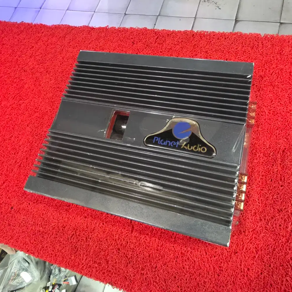 Power Planet Audio HVT-752 Power Tabung Planet Audio 2 Channel