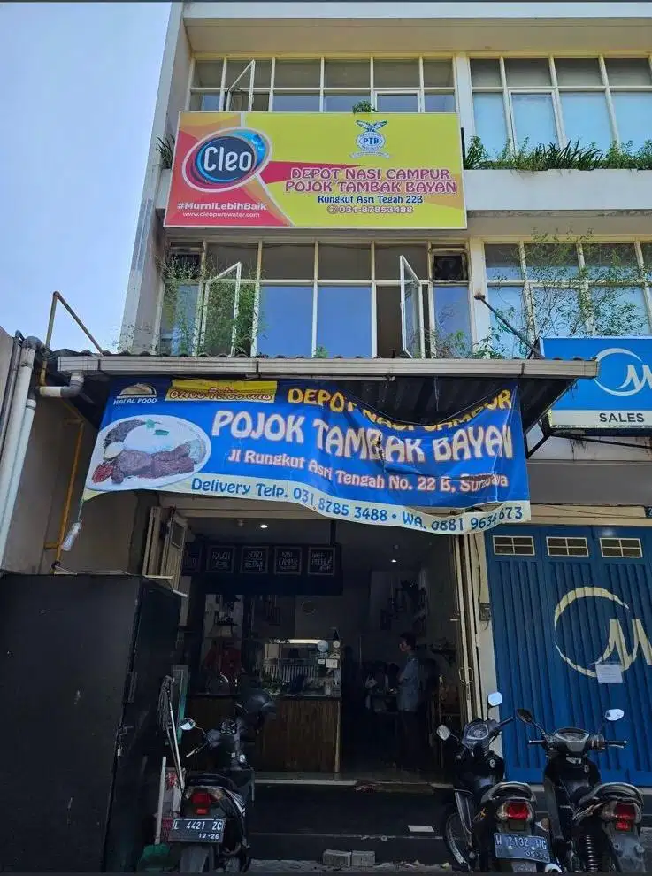 ruko 3 lantai siap huni