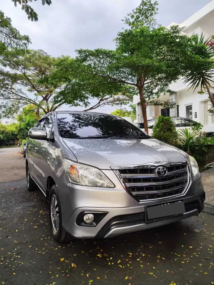 Kijang Innova Bensin G AT 2015