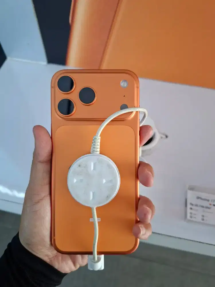 Cicilan iphone 17 pro tanpa kartu kredit