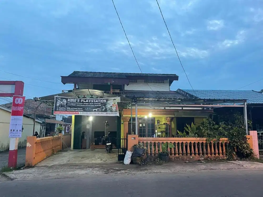 Rumah dijual cocok untuk buka usaha