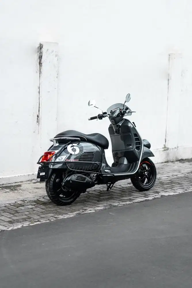 LOW ODO : Piaggio Vespa GTV300 Sei Giorni II Edition Vespa Kencang