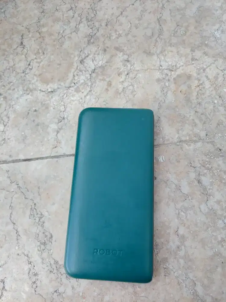 Powerbank Robot Rt 180s Bekas