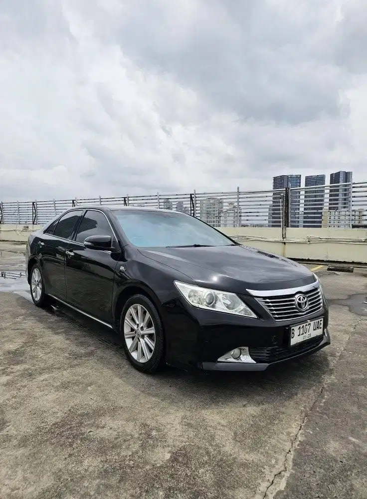 Toyota Camry V 2.5 2013/2014 antik