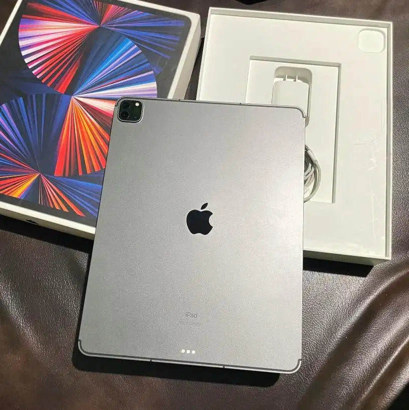 Apple iPad Pro M1 12.9 128gb Wifi (ex Inter warranty)
