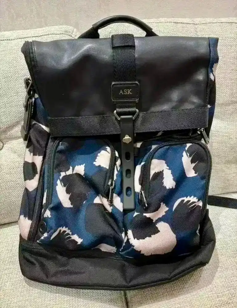 Tas tumi original