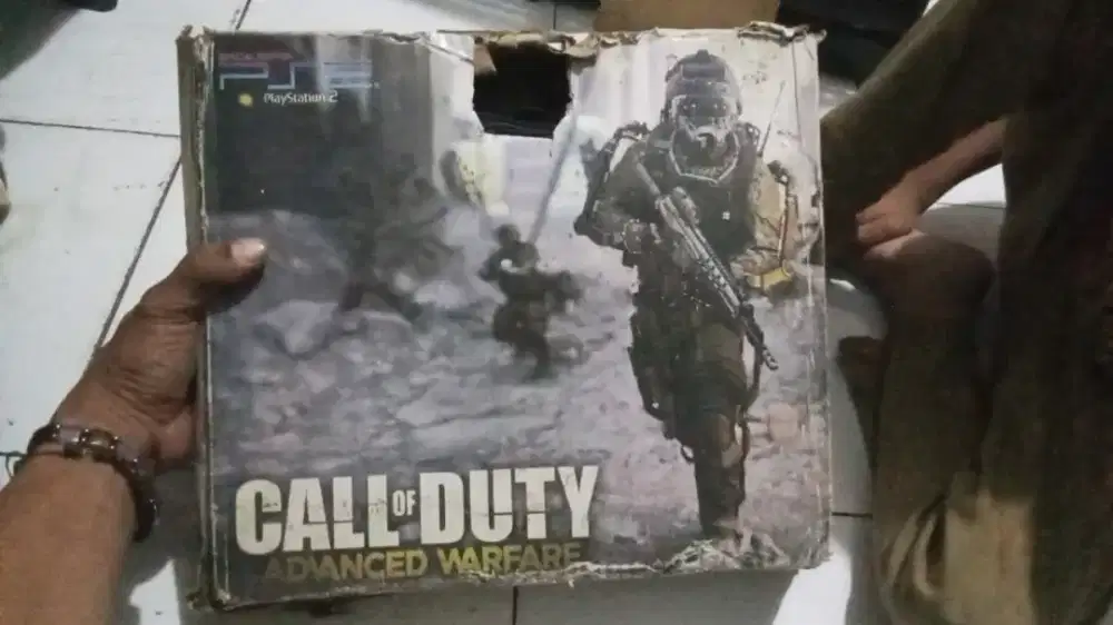 Dijual PS 2 kondisi masih mulus blm lama pakai