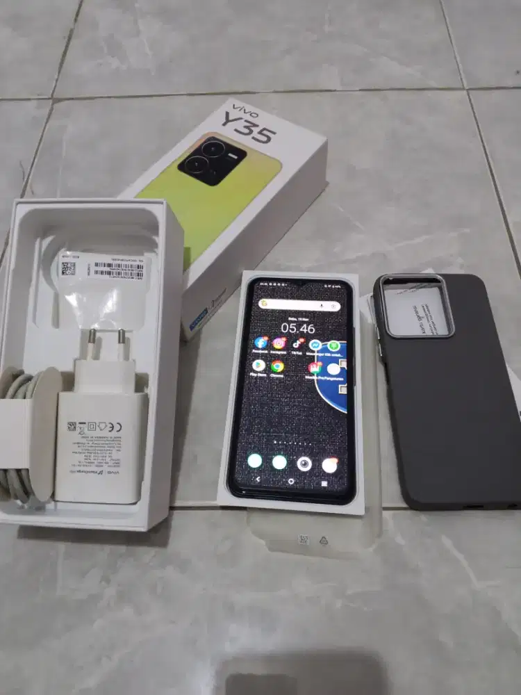 Jual HP Vivo y35