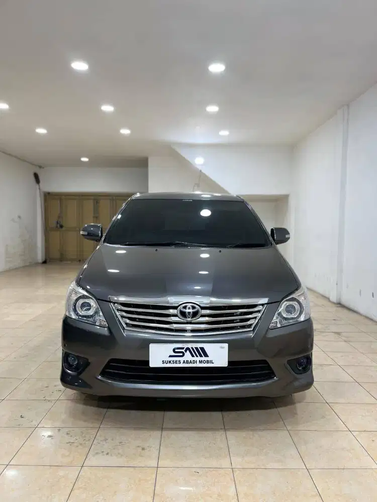 Toyota Kijang Innova 2.5 V AT Diesel 2012 MURAH