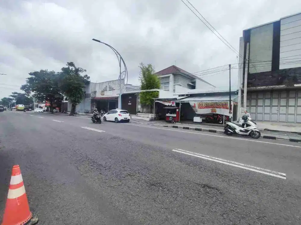 Ruang usaha Siap Pakai di jebres Solo