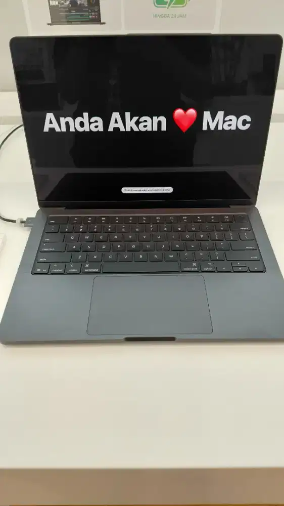 MacBook Pro (14 inci) M5 16/512 GB