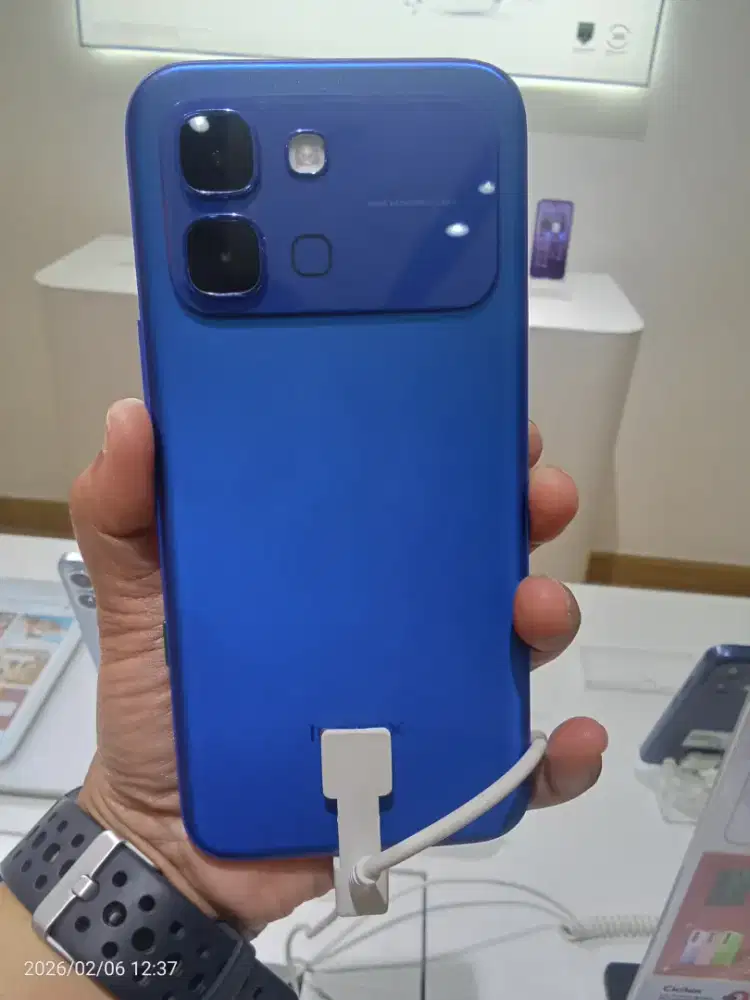 Infinix Note Edge 5G+