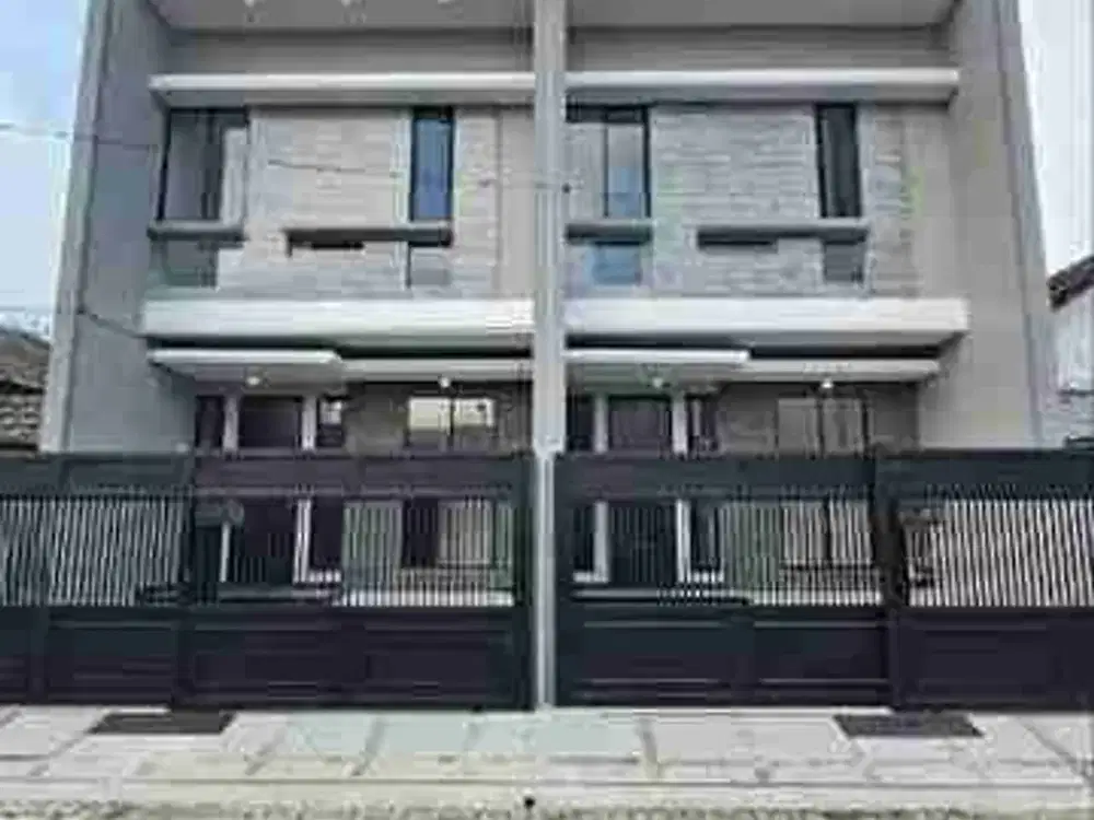 Jual Ruko bangunan baru, Klampis Semolo Surabaya.