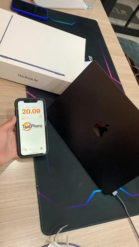 Macbook air M2 16/256gb