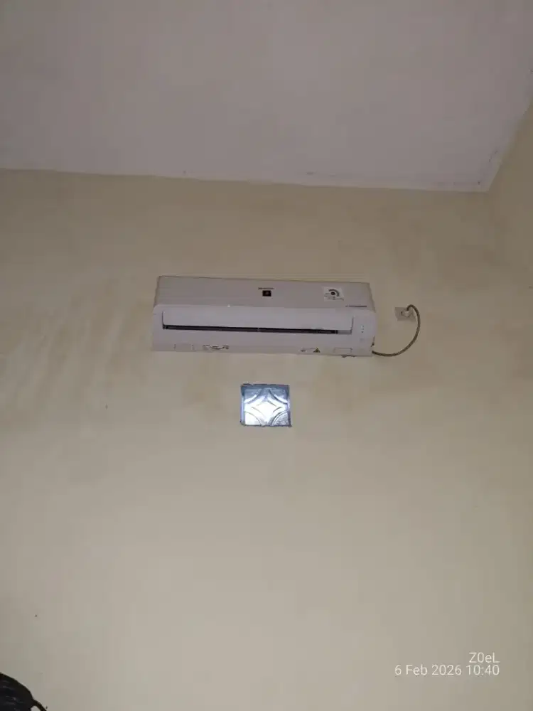 Dijual AC merk Sharp lowwatt inverter