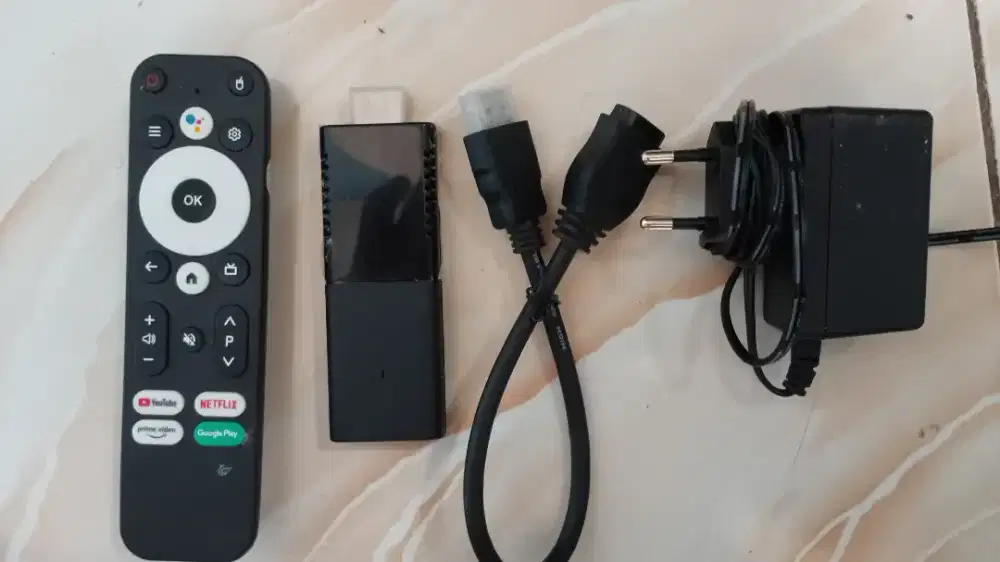 STB ANDROID M98 STICK - RAM 4/32 OS 13