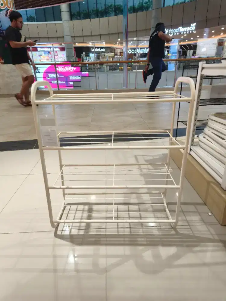 Rak Sepatu Metal Murah