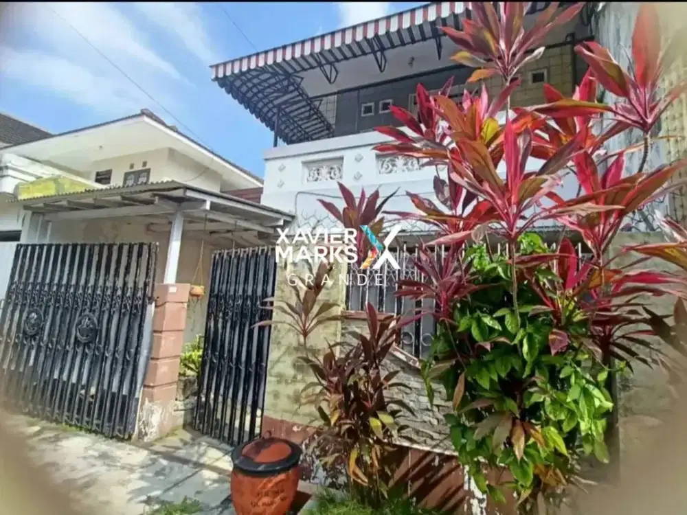 Dijual rumah 6 kamar tidur cocok untuk kos2 an di borobudur, Blimbing, Malang