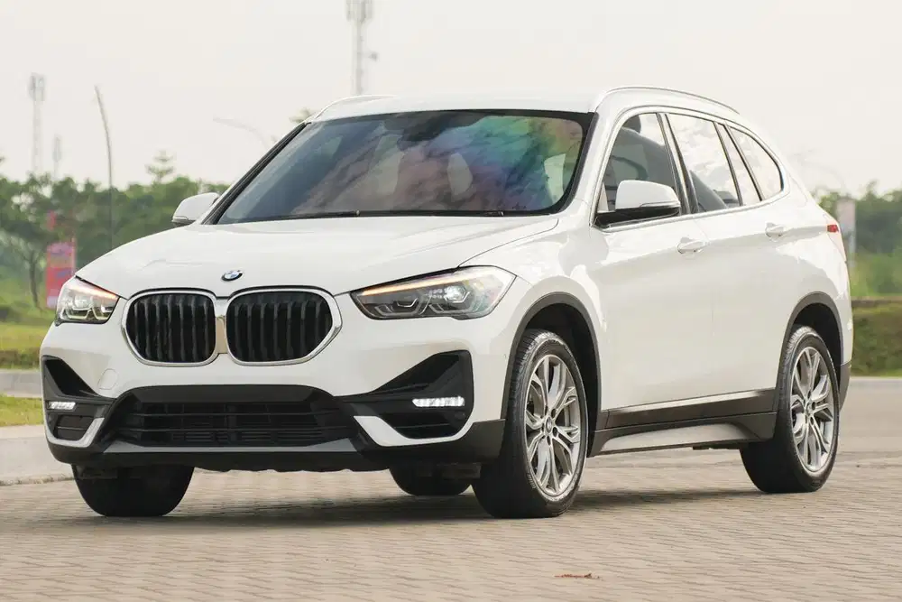 (DP 5jt) BMW X1 F48 Sport 2022 LCI Facelift