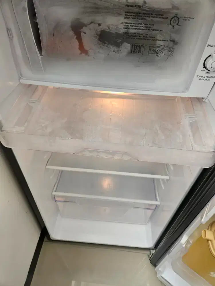 Kulkas 1pintu merk sharp