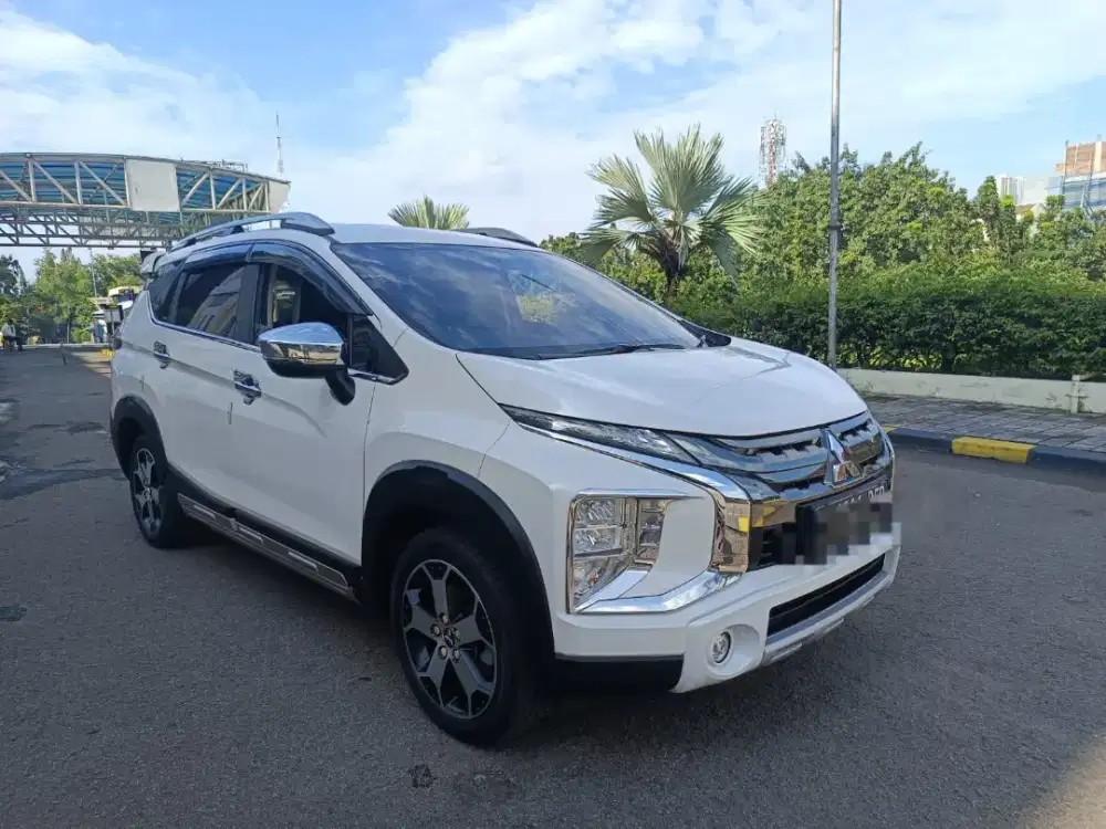 Mitsubishi Xpander Cross AT 2021 km rendah pjk panjang terawat