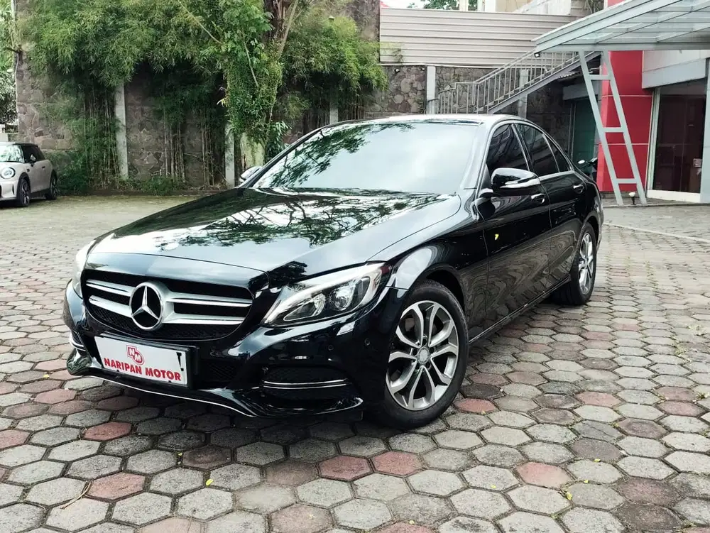 Mercedes Benz C200 W205 AT 2014