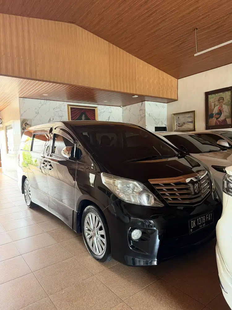 Cash Low KM Asli Bali - Toyota Alphard S