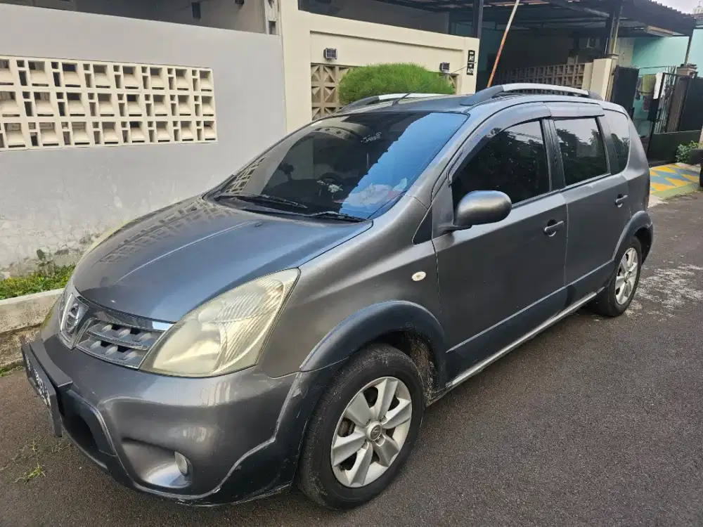 Nissan Livina X-Gear 1.5 MT